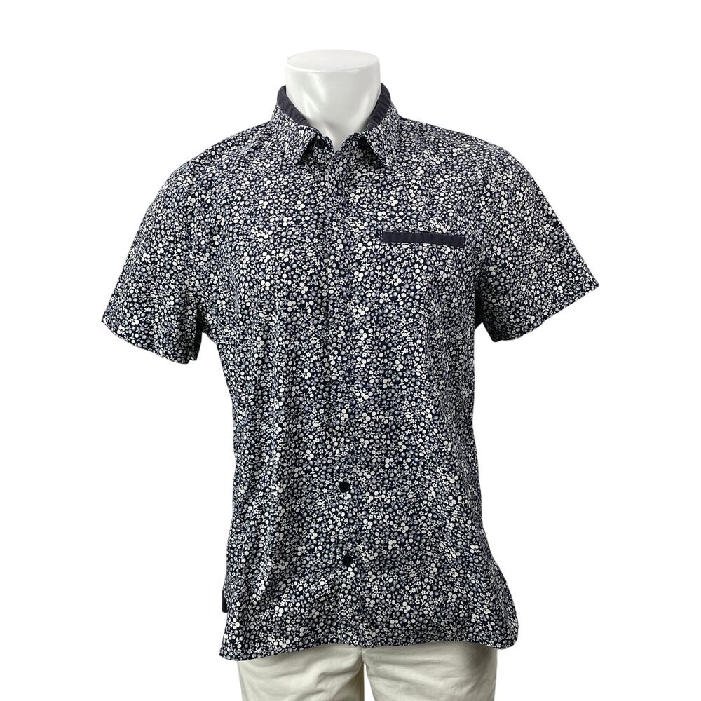 Lululemon Summer Fridays Black White Short Sleeve Floral Button Down Shirt Top M